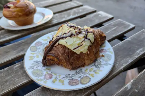 Hollybush Cafe photo 4